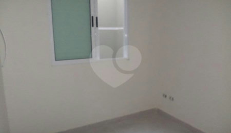 Casa à venda com 2 quartos no condomínio Maracujas, São Paulo - SP