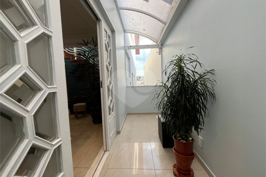 Casa à venda com 4 quartos, sendo 1 suíte, em Vila Maria, São Paulo, SP