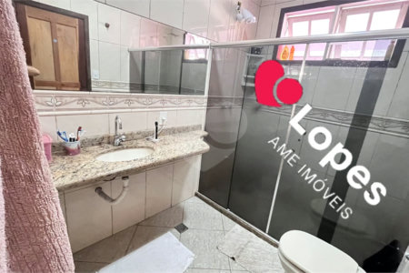 Casa à venda com 4 quartos, sendo 3 suítes, no condomínio Fazenda Cantagalo, Rio de Janeiro - RJ