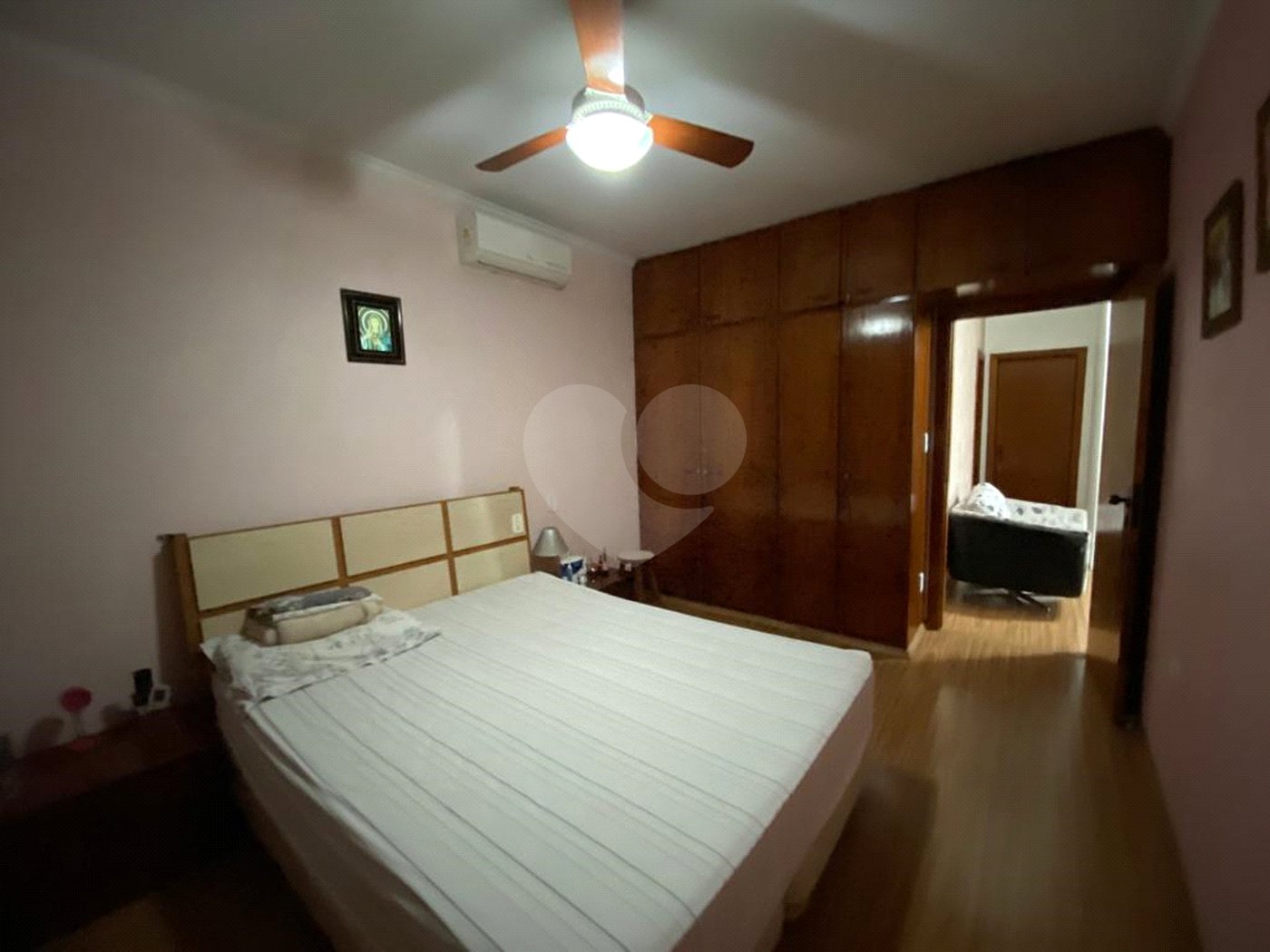 Casa à venda com 5 quartos, sendo 1 suíte,  no condomínio Casa, São Paulo - SP
