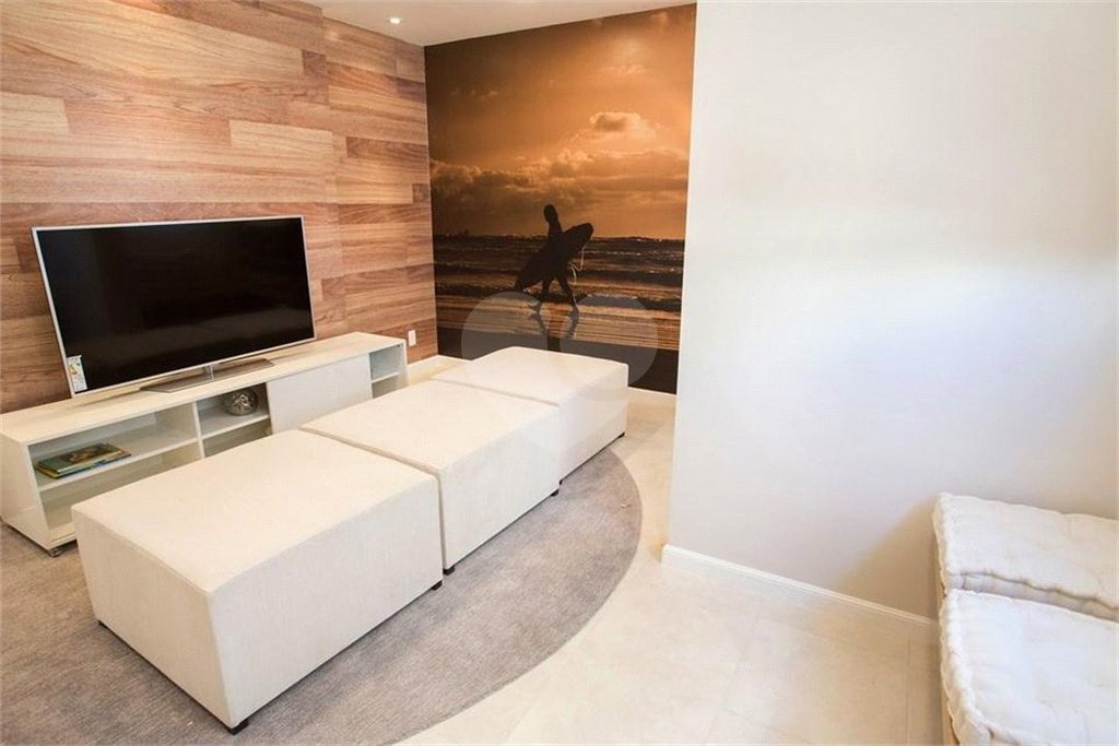 Apartamento à venda com 2 quartos, sendo 1 suíte,  em Vila Praia, São Paulo, SP