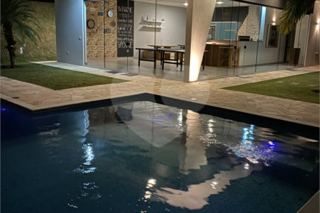 Casa à venda com 3 suítes no condomínio Jardim Primavera, Louveira - SP