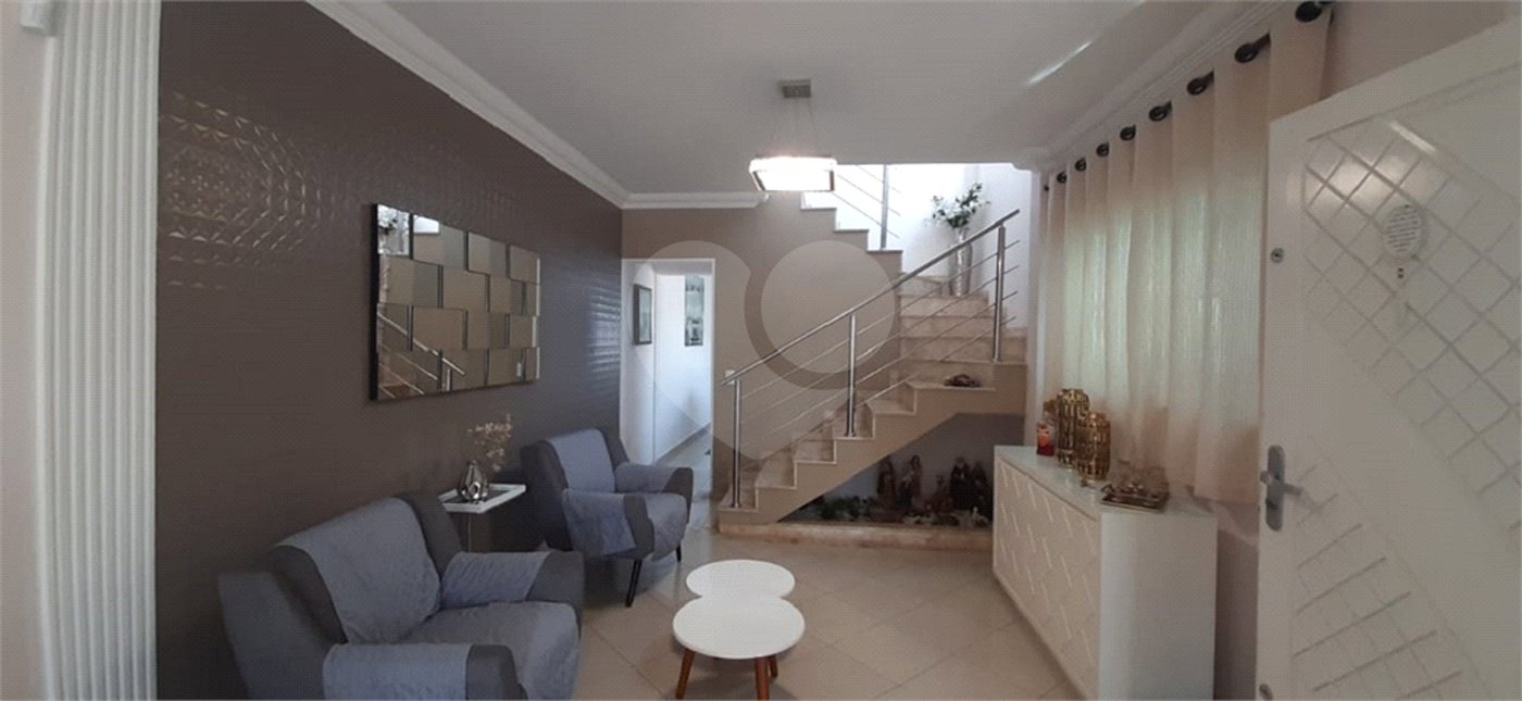 Sobrado à venda com 3 quartos, sendo 1 suíte, em Jaçanã, São Paulo, SP