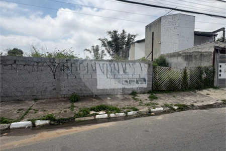 Terreno à venda em Jardim Quaresmeira, Suzano, SP