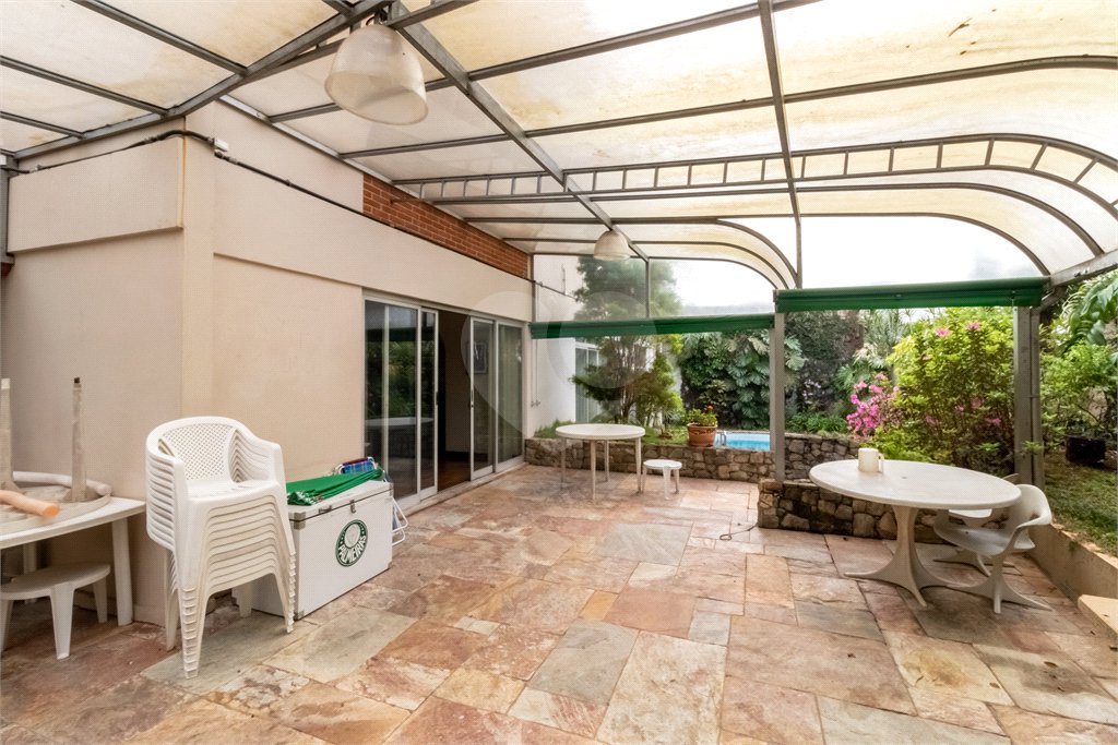 Casa à venda com 4 quartos, sendo 1 suíte, em Jardim Marajoara, São Paulo, SP