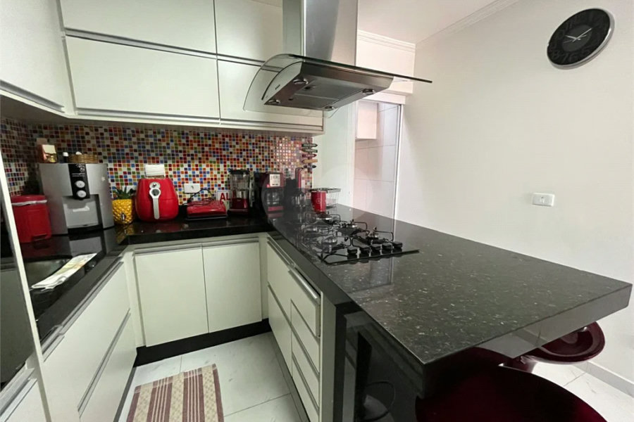 Casa à venda com 2 quartos no condomínio Cond Vitória, São Paulo - SP