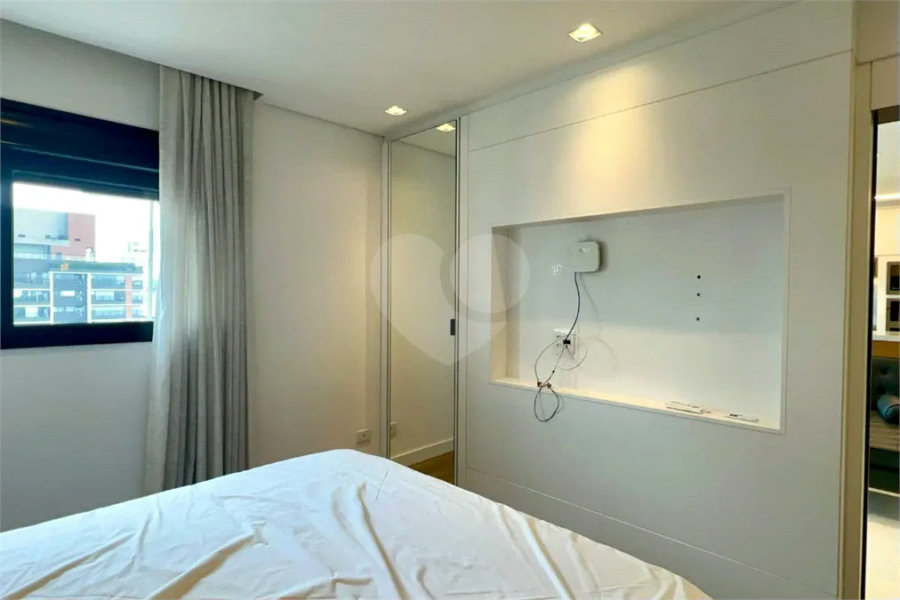 Apartamento para venda em Pinheiros com 1 quarto, sendo 1 suíte, 72m²