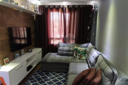 Apartamento 49m² , 2 dormitórios , 1 vaga , à venda no centro de Guarulhos.