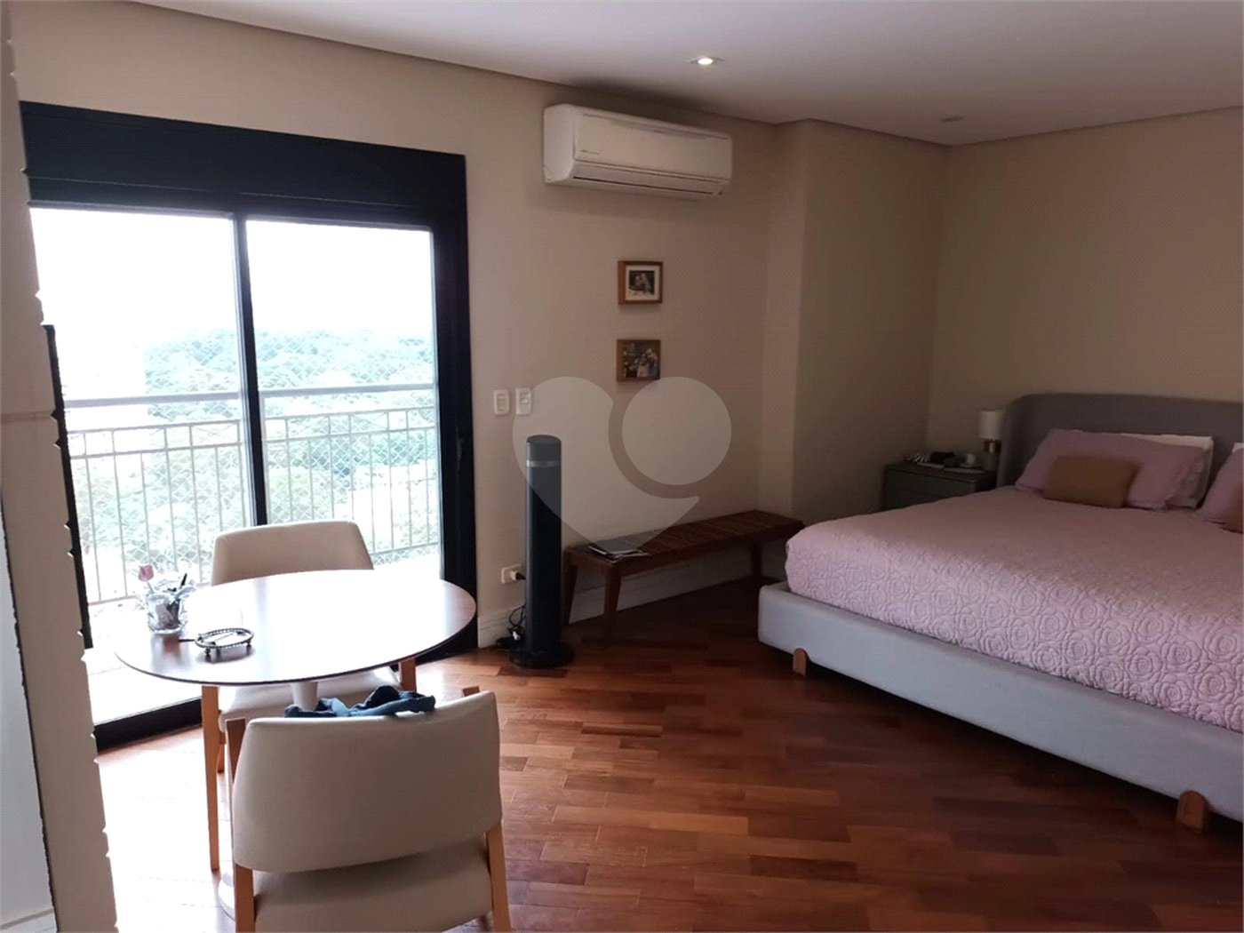 Apartamento à venda com 4 suítes em Santo Amaro, São Paulo, SP
