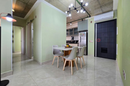 Apartamento com 2 dormitórios à venda, 74 m² por R$ 1.010.000,00 - Embaré - Santos/SP