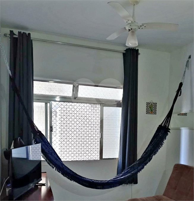 Apartamento à venda com 1 quarto em Itararé, São Vicente, SP