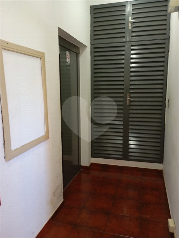 Apartamento à venda com 3 quartos, sendo 1 suíte, no Centro, Araraquara, SP