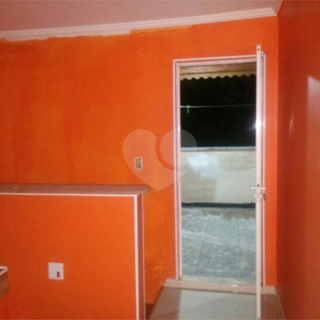 Apartamento à venda com 2 quartos em Jardim Itamarati, Poá, SP