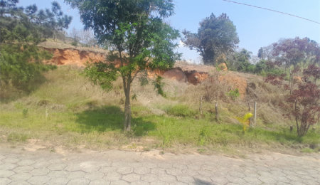 Terreno à venda no condomínio Aútria da Cantareira, Mairiporã - SP