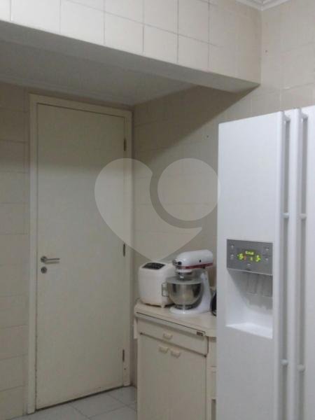 Apartamento à venda com 4 suítes em Jardim Leonor, São Paulo, SP