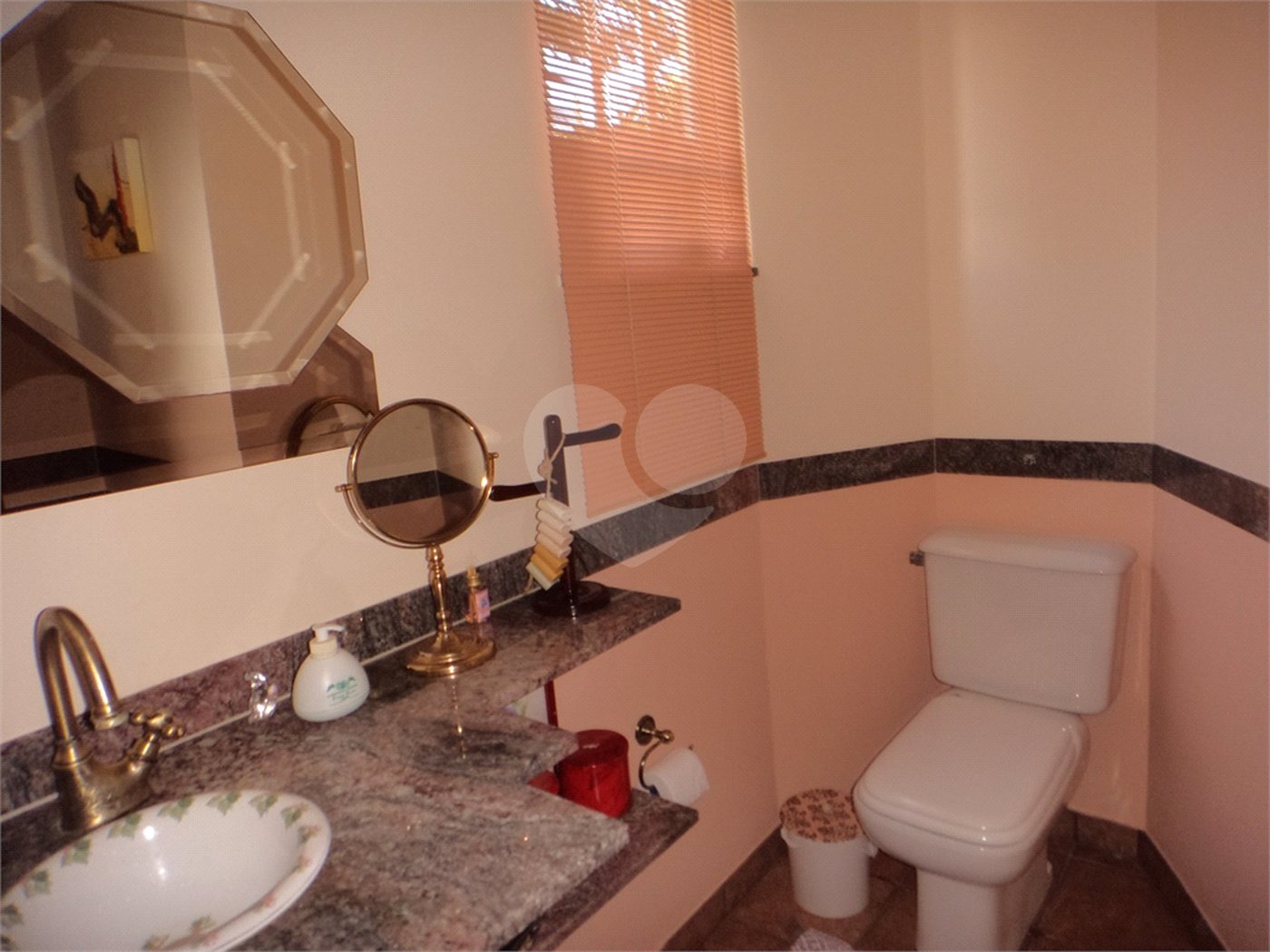 Casa à venda com 4 suítes em Nova Gardênia, Atibaia, SP