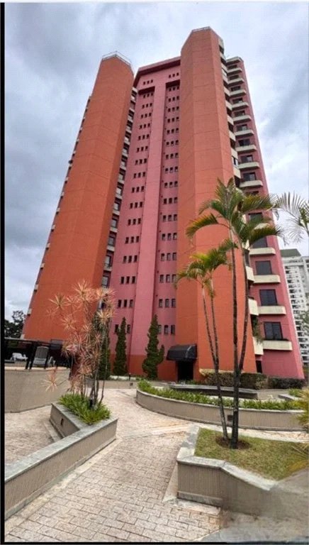 Apartamento à venda ou para alugar com 3 quartos, sendo 1 suíte, em Vila Andrade, São Paulo, SP