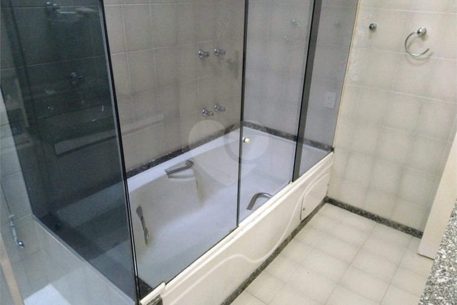 Casa à venda com 3 quartos, sendo 1 suíte, em Jardim França, São Paulo, SP