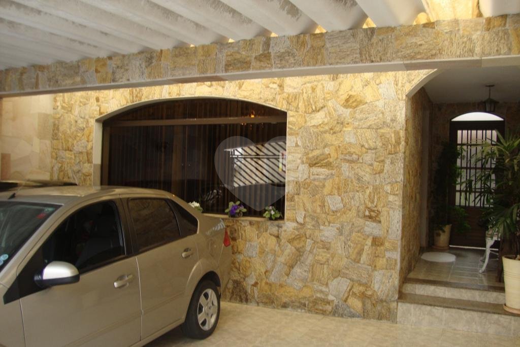 Sobrado à venda com 3 quartos, sendo 1 suíte, em Vila Medeiros, São Paulo, SP