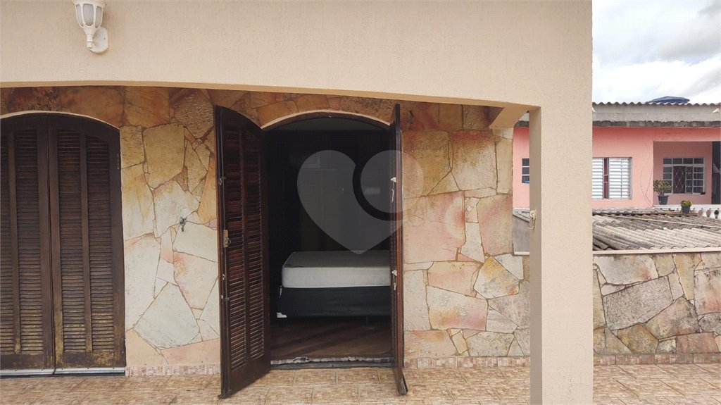 Casa à venda com 2 quartos, sendo 1 suíte,  em Jardim Universo, Mogi das Cruzes, SP