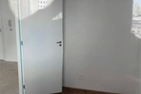 Apartamento à venda com 3 quartos, sendo 1 suíte, em Vila Andrade, São Paulo, SP
