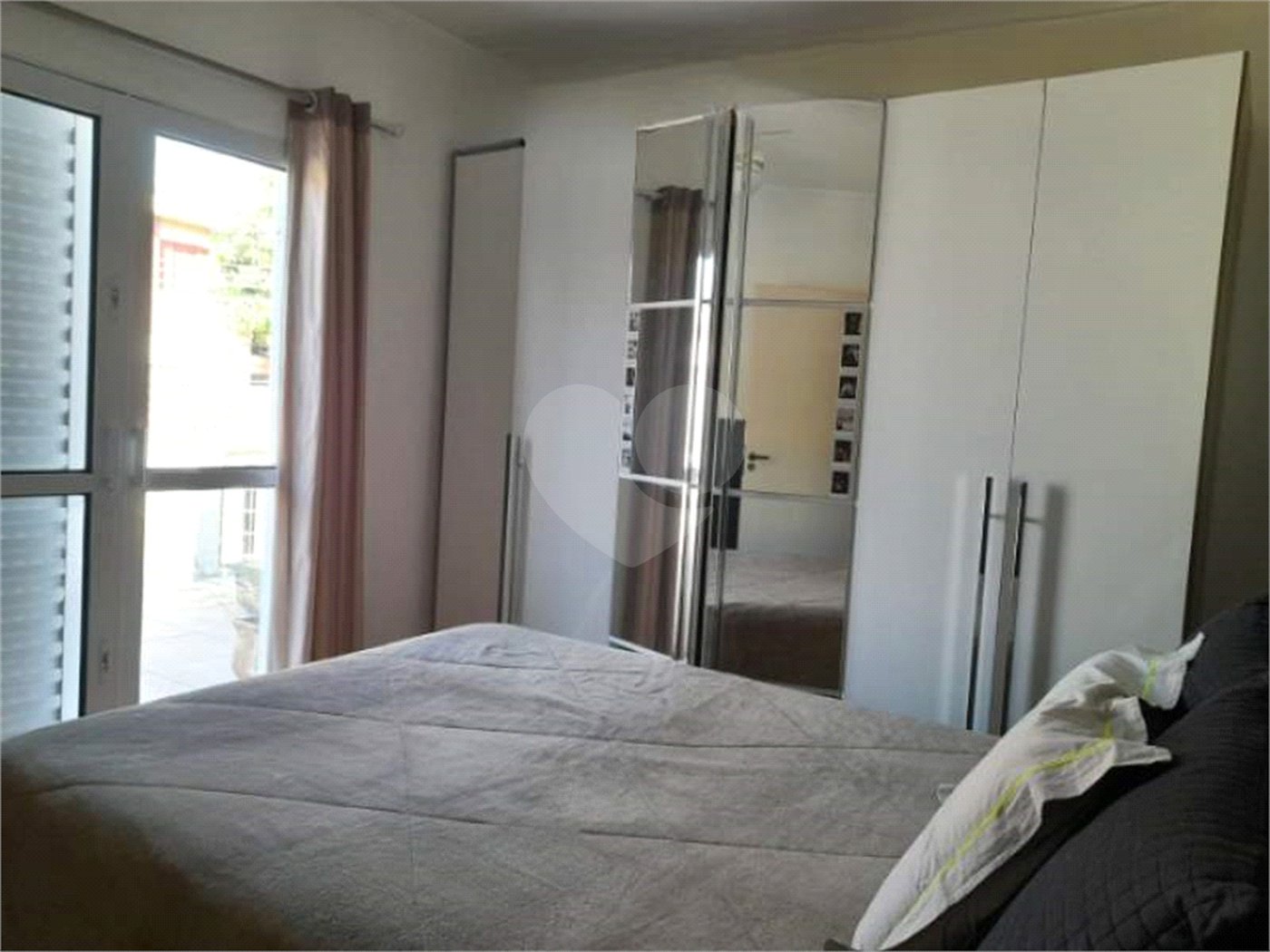 Sobrado à venda com 2 quartos em Chora Menino, São Paulo, SP