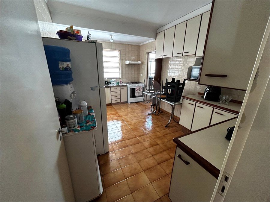 Apartamento à venda com 3 quartos, sendo 1 suíte, no Centro, Ribeirão Preto, SP