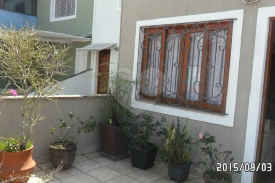 Sobrado à venda com 3 quartos, sendo 2 suítes, em Vila Aurora (zona Norte), São Paulo, SP
