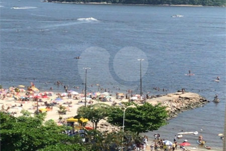 Apartamento à venda com 2 quartos, sendo 1 suíte,  em Itararé, São Vicente, SP