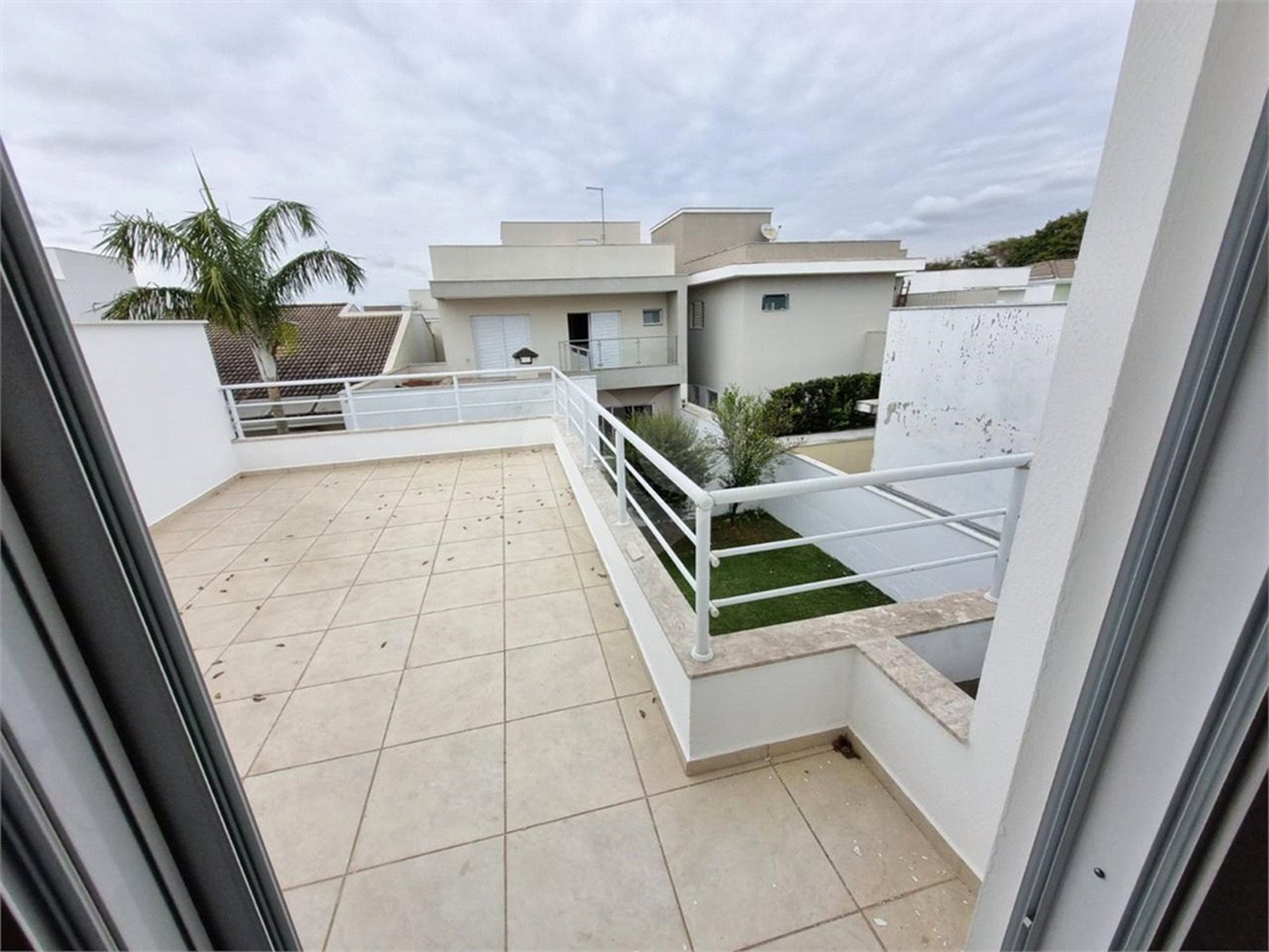 Casa à venda com 3 suítes no condomínio Residencial Villa do Bosque, Sorocaba - SP