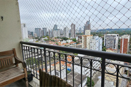 Apartamento à venda com 3 quartos, sendo 2 suítes, em Pinheiros, São Paulo, SP