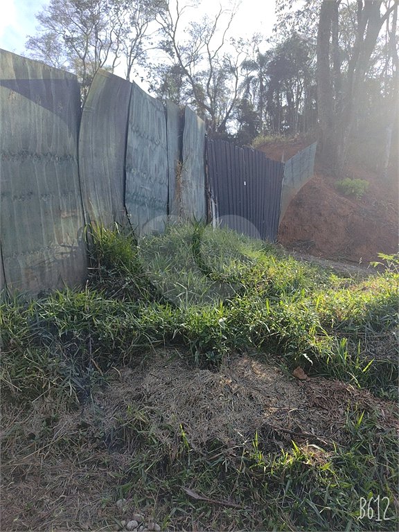Terreno à venda no condomínio Associação Mirante da Mantiqueira, Mairiporã - SP
