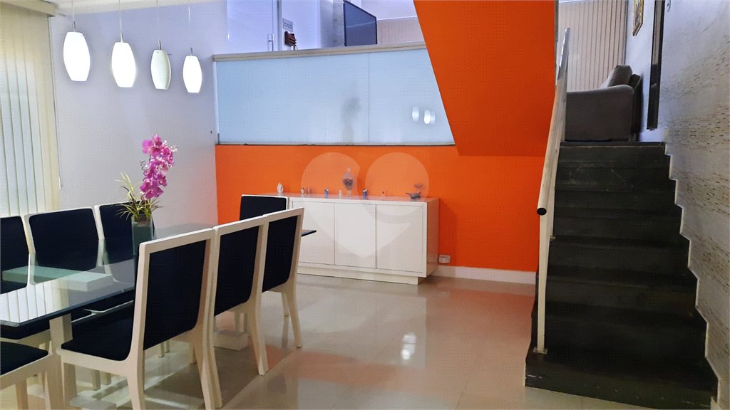 Sobrado à venda com 3 quartos, sendo 1 suíte, em Americanópolis, São Paulo, SP