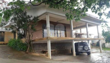Casa à venda com 7 quartos, sendo 1 suíte,  no Centro, Vinhedo, SP