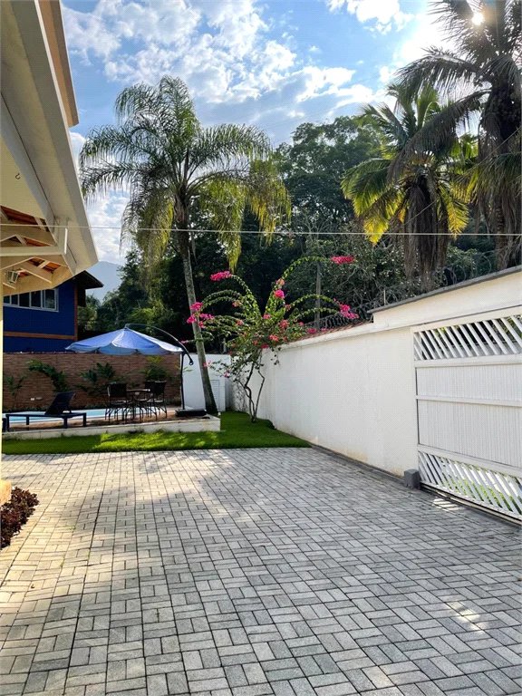 Casa à venda com 3 quartos, sendo 2 suítes, em Maresias, São Sebastião, SP