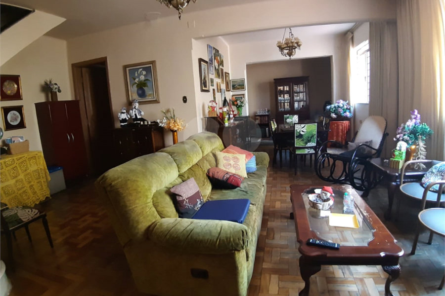 Sobrado à venda com 5 quartos em Santana, São Paulo, SP