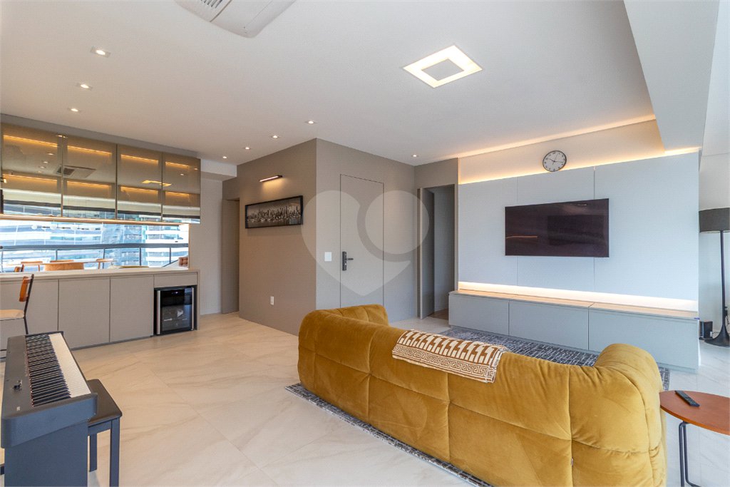Apartamento à venda com 3 suítes em Chácara Santo Antônio (zona Sul), São Paulo, SP