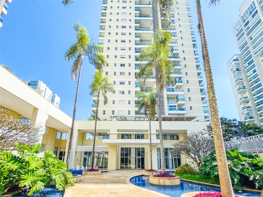 Duplex à venda com 3 suítes em Campo Belo, São Paulo, SP