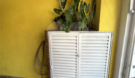 Sobrado à venda com 3 quartos em Jardim Santo Antoninho, São Paulo, SP