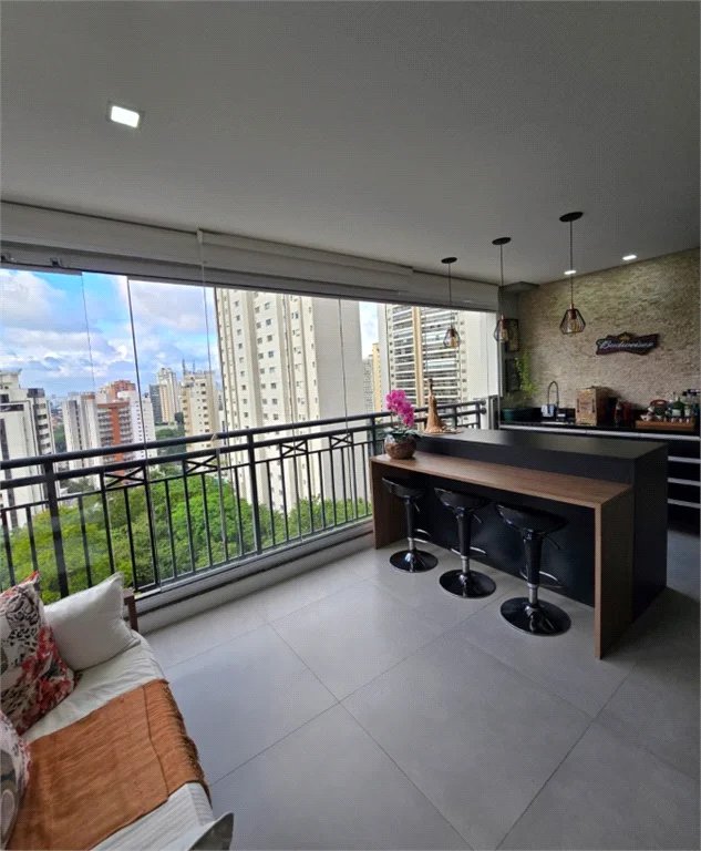 Apartamento à venda com 3 quartos, sendo 1 suíte, em Vila Suzana, São Paulo, SP