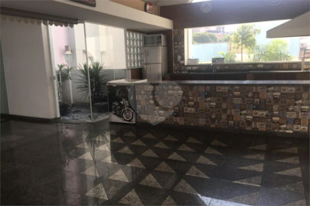 Apartamento à venda com 3 quartos, sendo 1 suíte, no Centro, São Bernardo do Campo, SP