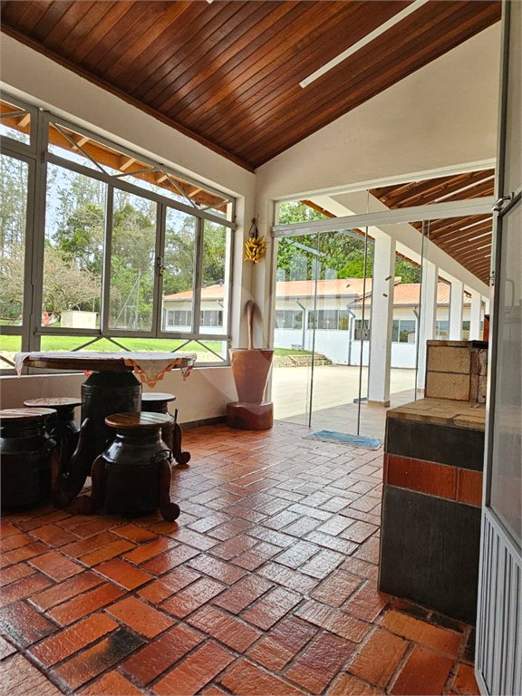Sítio à venda com 6 quartos, sendo 5 suítes, em Taiaçupeba, Mogi das Cruzes, SP