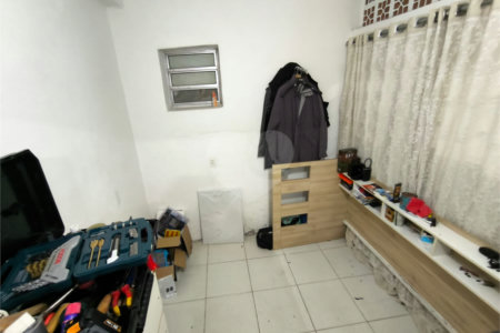 Casa à venda com 3 quartos, sendo 1 suíte, em Umarizal, São Paulo, SP
