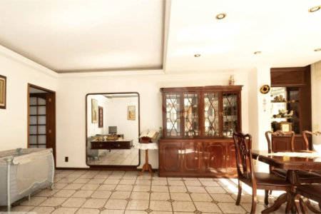 Casa à venda com 3 quartos, sendo 1 suíte, em Vila Prudente, São Paulo, SP