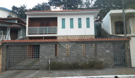 Sobrado à venda com 3 suítes em Tremembé, São Paulo, SP