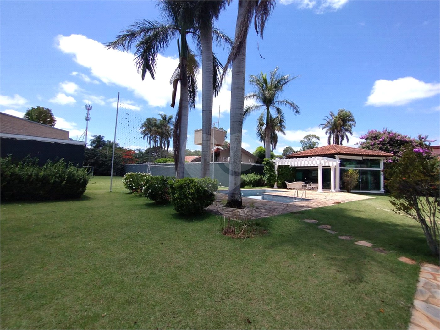 Casa à venda com 5 suítes em Jardim Colombo, Itapetininga, SP