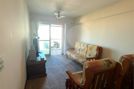 Apartamento à venda com 2 quartos, sendo 1 suíte,  em Vila Nova, Cabo Frio, RJ