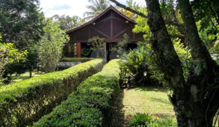Casa à venda com 3 quartos, sendo 1 suíte,  no condomínio Hprtp Ivan, Atibaia - SP
