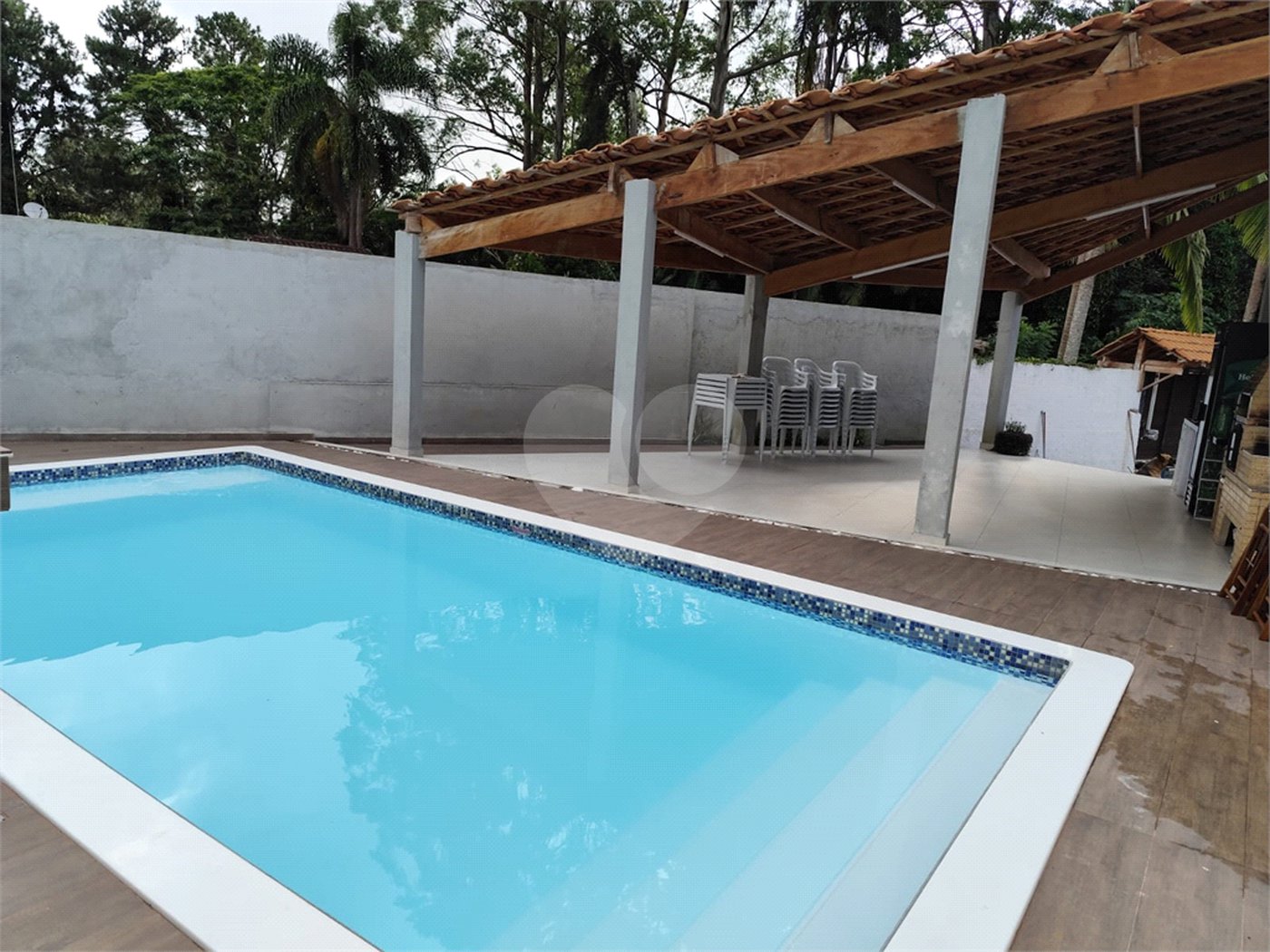 Casa à venda com 3 quartos, sendo 1 suíte, no condomínio Caconde, São Bernardo do Campo - SP