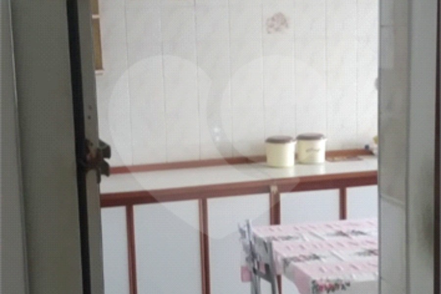 Sobrado à venda com 3 quartos em Vila Medeiros, São Paulo, SP